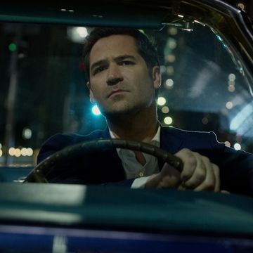 the lincoln lawyer manuel garcia rulfo as mickey haller in episode 210 of the lincoln lawyer cr courtesy of netflix © 2023 the lincoln lawyer manuel garcia rulfo as mickey haller in episode 210 of the lincoln lawyer cr courtesy of netflix © 2023